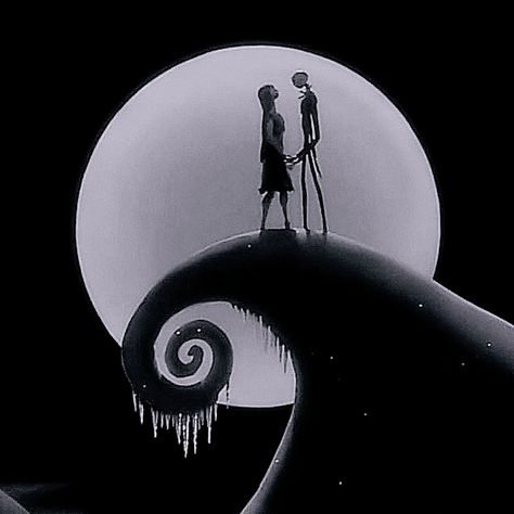 Jack And Sally Aesthetic, Tim Burton Homescreen, Jack And Sally Pfp, The Nightmare Before Christmas Aesthetic, Jack Skellington Pfp, Jack And Sally Wallpaper, Sally And Jack, Nightmare Before Christmas Wallpaper, Tim Burton Movie