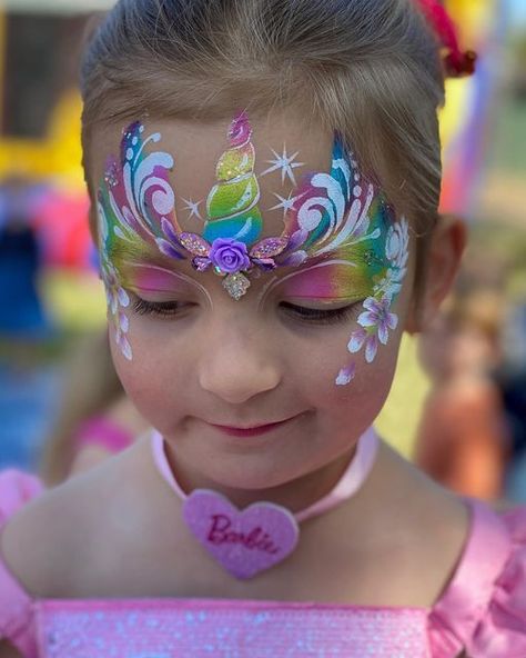 Galaxy Face Paint, Girl Face Paint, Unicorn Face Paint, Face Paint Party, Easter Face Paint, Face Painting Unicorn, Fairy Face Paint, Animal Face Paintings, Festival Face Paint