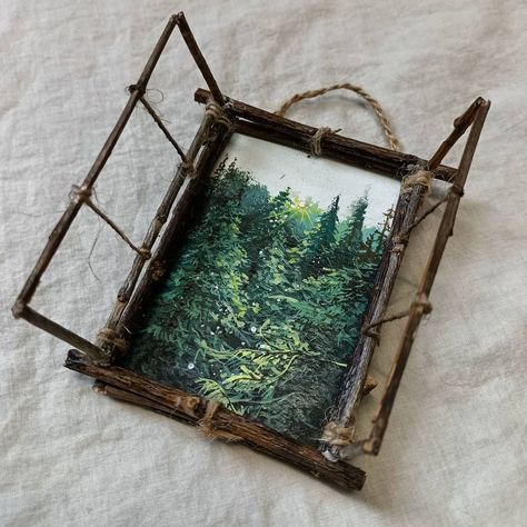 Making Decorations For The Room, Things To Make Out Of Nature, Creative Things To Make For Your Room, Nature Room Ideas, Art Framing Ideas, Frame Art Ideas, Crafts With Wood, Painting For Room, Art Of Noticing