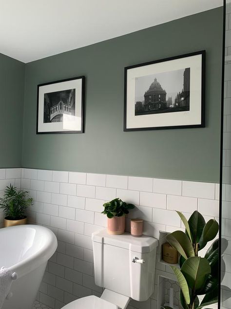 Dark Olive Bathroom, Green Small Bathrooms, Dark Green Bathrooms, Small Toilet Room, Downstairs Toilet, Aesthetic Bathroom, Toilet Room, Small Bathroom Makeover, Small Toilet