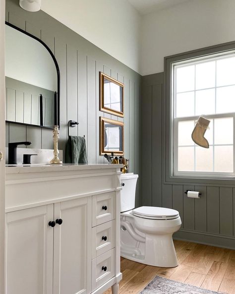 Small Farmhouse Bathroom, Shiplap Bathroom, Cottage Bathroom, Hall Bathroom, White Vanity Bathroom, Boys Bathroom, Downstairs Bathroom, Basement Bathroom, Upstairs Bathrooms