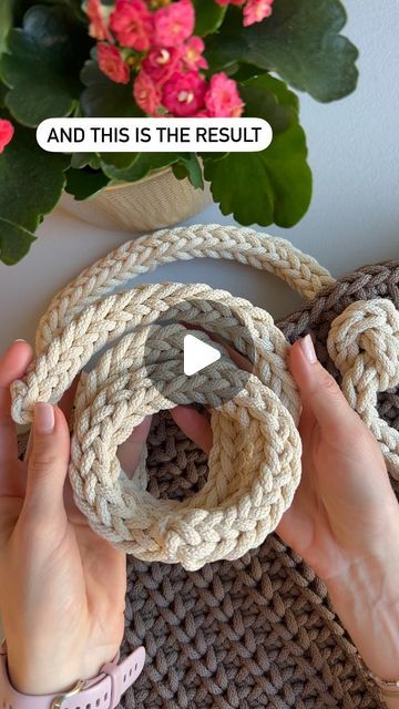 Crochet Designer MonoMey Studio on Instagram: "I can teach you how to make i-cord stitch 🧶 easy like 1-2-3 🥰 and you can use this stitch in many of your future crochet projects ☺️ As for me, I am using this stitch for making handles for the bags ☺️ How to crochet video tutorials are on my YouTube channel too ☺️ my channel name is “Crochet designer Simona” What to get the same cord that I am using? Visit monomey.com ☺️ or comment below and I will share the links ☺️ #howtocrochet #crocheting #tejer #learncrochet #hobby #crafts #crochetstitch #crochetersofinstagram #crochetlover #learn" Crochet Video Tutorials, Crochet I Cord, Handbag Tutorial, Crochet Handles, Diy Crochet Bag, Embroidery Lessons, Crochet Bag Tutorials, Crochet Cord, Crochet Earrings Pattern