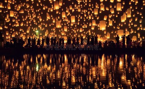 Yi Peng festival Chiang Mai, Thailand. Yi Peng festival lantern festival Chiang , #affiliate, #festival, #Peng, #Yi, #Chiang, #lantern #ad Flying Lanterns, Floating Lanterns, Celebration Around The World, Sky Lanterns, Travel Thailand, Lantern Festival, Chiang Mai Thailand, Cultural Celebration, Sports Bar