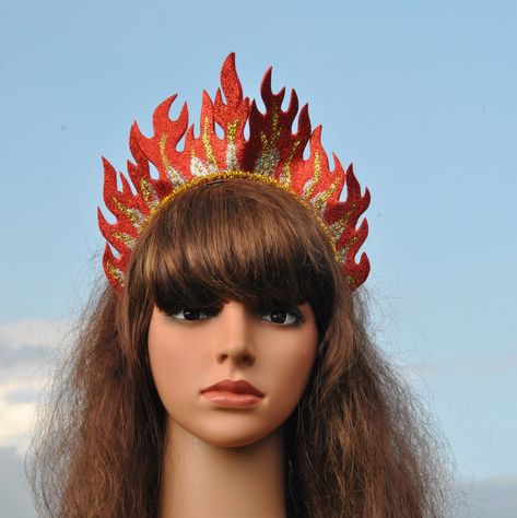 Fire headpiece perfect for a Halloween themed party. Festival carnival costume for women/ Pretty flame headband for your fire costume. -Ready for shipment -Very light -100% hand made Fire Hair Accessories, Fire Element Costume, Flame Headpiece, Fire Goddess Costume, Fire Costume Women, Flame Headband, Fire Fairy Costume, Fire Headdress, Fire Headpiece