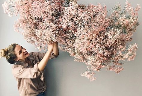 Trend Alert! 17 Dreamy Flower Cloud Wedding Ideas | One Fab Day Flower Cloud, Minimalist Dekor, Floral Installation, Bouquet Preservation, Flower Installation, Floral Installations, Floating Flowers, Flower Display, Deco Floral