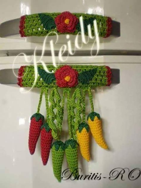 Fridge Handle Covers, Potholder Patterns, Crochet Towel, Woven Wrap, Crochet Kitchen, Crochet Home, Crochet Motif, Crochet Jewelry, Crochet Doilies