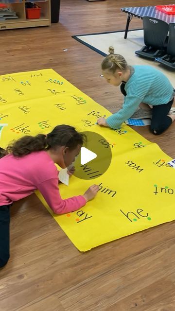 Sharyn Kish on Instagram: "Word Mapping Game Changer! Do this with your guided phonics skill groups or whole class depending on their needs. I used colored stickers for a quick informal assessment🙌🏼 You could use other stickers, crayons or bingo stampers, too!   #kindergarten #kindergartenactivities #iteachk #firstgradeteacher #secondgrade #phonics #teachersofinstagram #teachersfollowteachers #teacherspayteachers #homeschoolmom #fun #literacy #reading" 2nd Class Activities, Literacy Crafts For Kindergarten, Red Word Activities, Whole Group Literacy Games Kindergarten, Activities For Cvc Words, Literacy Games For Kindergarten, Sight Word Bingo Kindergarten, Literacy Activities Kindergarten Free, Phonics Crafts Kindergarten