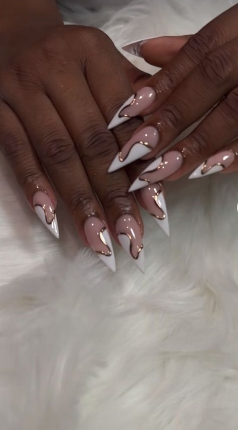 Glam Oval Nails, Half French Tip Nails Almond, Luxury Almond Nails, Unique Bridal Nails Art Designs, Almond Nails Abstract Designs, White Designs On Nails, Almond Birthday Nails Designs, Almond French Design, White And Gold Stiletto Nails