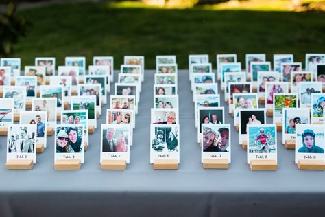 Wedding Table Assignments, Wedding Photo Display, Table Assignments, Tafel Decor, Creative Wedding Photo, Seating Cards, Polaroid Pictures, Rustic Country Wedding, Beach Theme Wedding