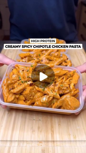 High protein recipes on Instagram: "Follow @gymratfoodys 🔥
High Protein Creamy Spicy Chipotle Chicken Pasta! Only 533 Calories🍗🧀🌶️By @jalalsamfit

Macros per Serving (4 Total)

533 Calories | 55g Protein | 50g Carbs | 13g Fat

Ingredients (4 Servings)

Chipotle Chicken

- 700g Raw Chicken Breast Cubed
- 80g Chipotle Chilli Paste (Brand: Waitrose - you can use any brand you have available)
- 4 Garlic Cloves Minced
- 25g Honey
- 1 Whole Lime Juiced
- 1.5 tsp Salt, Cumin, Smoked Paprika
- 15g Light Butter for cooking
- 200g Uncooked Penne Pasta / 450g Cooked Pasta (You can use protein pasta for this)

Creamy Sauce

- 300ml Low Fat Milk
- 160g Light Cream Cheese (brand: Philadelphia)
- 40g Grated Parmesan
- 50g Chipotle Paste (Same Brand)
- Chipotle Chilli Flakes or Regular Chilli Flakes
- Creamy Chipotle Chicken Pasta, Low Calorie Chicken Pasta Recipes, Spicy Chipotle Chicken, Chipotle Chilli, Chipotle Chicken Pasta, Chipotle Chicken Marinade, Protein Pasta Recipes, Spicy Chicken Pasta, Chipotle Pasta