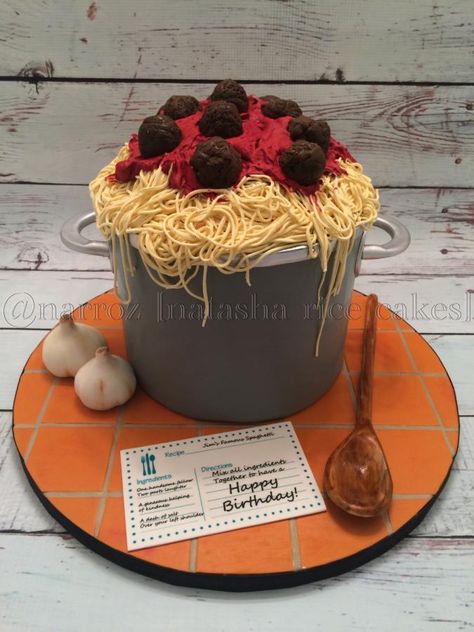 Spaghetti cake  by Natasha Rice Cakes Spaghetti Cake, Unique Cake Designs, Heart Cake Designs, Vintage Cake Decorating, Graham Cracker Cake, Vintage Heart Cake, Baked Cakes, Pot Cakes, Realistic Cakes