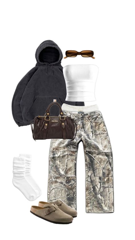 outfit inspo, camiuflage, camo pants, grey, brown bag, fall outfit, hoodie, carhartt Army Sweatpants Outfit, Cheetah Hoodie Outfit, Distressed Camo Pants, Real Camo Pants Outfit, Camo Cargo Pants Outfit Winter, Styling Army Cargo Pants, Cute Fall Outfits Sweatpants, Forest Pants Outfit, Casual Camo Outfits