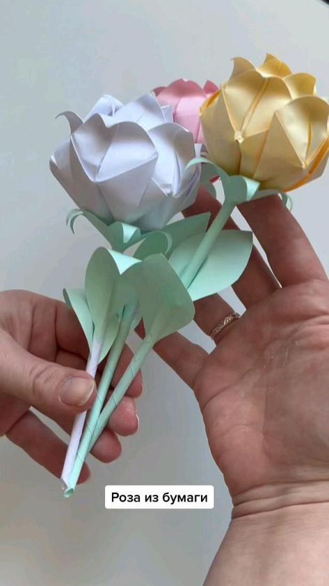 Hadiah Diy, Origami Patterns, Folding Origami, Instruções Origami, Seni Dan Kraf, Pinterest Diy Crafts, Easy Paper Crafts Diy, Scarf Knitting, Handmade Paper Crafts