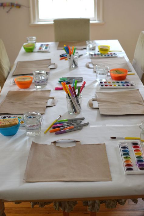 Kids Workshop Ideas, Painting Workshop Ideas, Workshop Ideas For Kids, Simple Art Ideas For Kids, Crafty Birthday Party, Art Workshop Ideas, Paper Bag Art, Children's Workshop, Birthday Activity Ideas