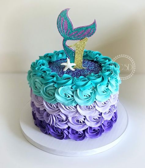 Sirenita Cake, Swimming Cake, Gateau Harry Potter, Little Mermaid Birthday Cake, Mermaid Birthday Cake, Little Mermaid Cakes, Mermaid Birthday Cakes, Cake Wrecks, Ariel Birthday