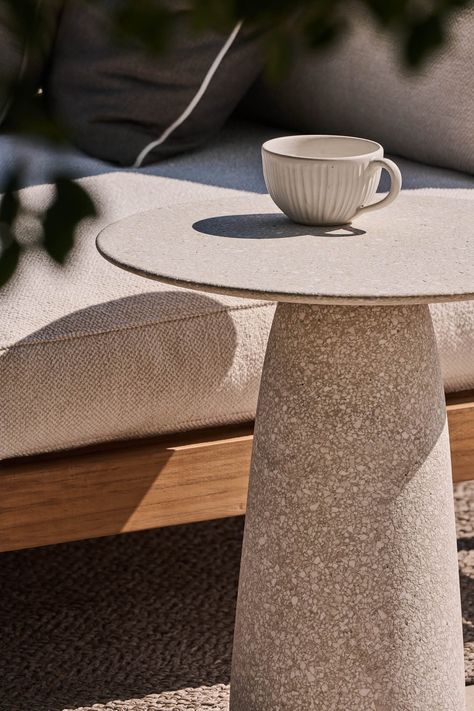 Nature-inspired Dunes terrazzo side table by Yabu Pushelberg, perfect for outdoor terrace designs, in shades of grey and white. Terrazzo Side Table, Beach Cabanas, Terrazzo Table, Nature Inspired Accessories, Yabu Pushelberg, Low Table, Terrace Design, Table Frame, Roof Top