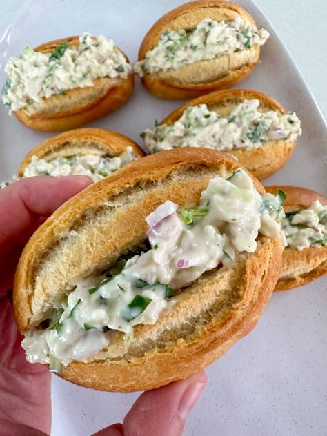 Hands down the best chicken sandwich filling - period! Perfectly poached chicken in a creamy dressing spiked with red onions, gherkins and parsley. Chicken Sandwich Filling, Best Chicken Sandwich, Bacon Mushroom Pasta, Roast Chicken Leftovers, Slow Cooker Breakfast, Chicken Sandwich Recipes, Home Edit, Toast Sandwich, Poached Chicken