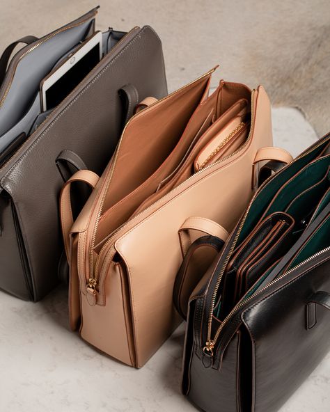 Harper's BAZAAR lists the CREAGH Workbag among their favorite "Chic Bags That Are Big Enough to Carry Your Laptop" Lawyer Bag Women, Laptop Crossbody Bag Women, Big Work Bag, Laptop Handbag For Women, Office Bags For Women To Work, Hufflepuff Wardrobe, Laptop Bag Aesthetic, Computer Bags For Women, Corporate Bag