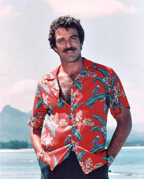 How to Dress Like Magnum PI Thomas Magnum, Look 80s, Sam Elliott, Aloha Friday, Hallowen Costume, Magnum Pi, Tom Selleck, Old Tv Shows, The Perfect Guy