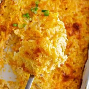 Cracker Barrel Cheesy Potatoes Cracker Barrel Cheesy Potatoes, Cracker Barrel Potato Casserole, Cracker Barrel Potatoes, Cheesy Potatoes Crock Pot, Cheese Potato Casserole, Potatoes With Cheese, Crock Pot Potatoes, Cheesy Casserole, Weight Watchers Recipes