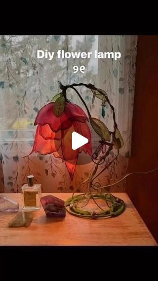 Diy Flower Lamp Tutorial, Flower Lamp Shade Diy, Flower Lamp Diy, Diy Mushroom Lamp, Paper Flower Lights, Stop Pollution, Flower Lamp Shade, Flower Pedals, Flower Lamp