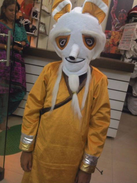 Master Shifu Costume. CCZ Product King Fu Panda Costume, Kung Fu Panda Costume, Dreamworks Studios, Master Shifu, Panda Costumes, Photos Wallpaper, Dreamworks Animation, Family Costumes, Kung Fu Panda