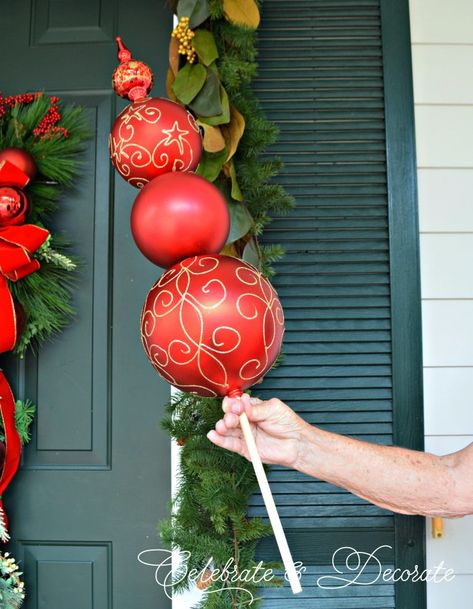 DIY Christmas Ornament Topiary - Celebrate & Decorate Christmas Ornament Topiary, Ornament Topiary, Decoration On A Budget, Christmas Decor Idea, Christmas Topiary, Wishes Christmas, Diy Christmas Ornaments Easy, Diy Christmas Ornament, Christmas Decorations Diy Outdoor