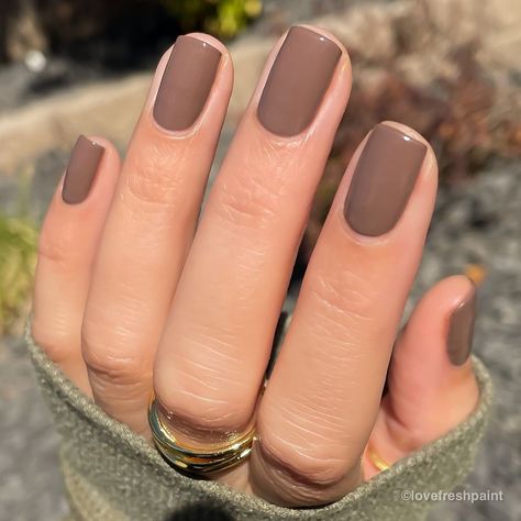 Brown Nail, Brown Nail Polish, Simple Fall Nails, Fall Manicure, Fall Gel Nails, Makijaż Smokey Eye, Cute Gel Nails, Nagel Inspo, Fall Nail Colors