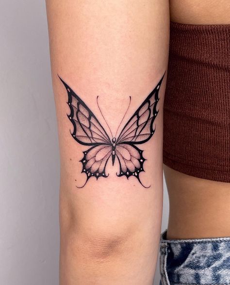 Butterfly Tattoo Styles, Cool Butterfly Tattoos Unique, Pointy Butterfly Tattoo, Butterfly Throat Tattoos Women, Tattoo On Thigh For Women, Sick Tattoos For Women, Whimsical Butterfly Tattoo, Fire Butterfly Tattoo, Butterfly Tattoo Unique