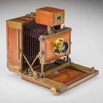 Vintage Cameras Photography, Vintage Home Decor Ideas, Fotocamere Vintage, Field Camera, Camera Collection, Large Format Camera, Antique Cameras, Camera Obscura, Old Cameras