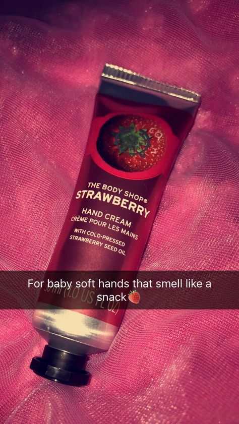 I loveeee this hand cream and it smells amazing!!!✨ Strawberry Hand Cream, The Body Shop Hand Cream, Hand Cream Aesthetic, Skin Care Basics, Skin Care Face, Diy Skin Care Routine, Basic Skin Care Routine, Perfect Skin Care Routine, Healthy Skin Tips