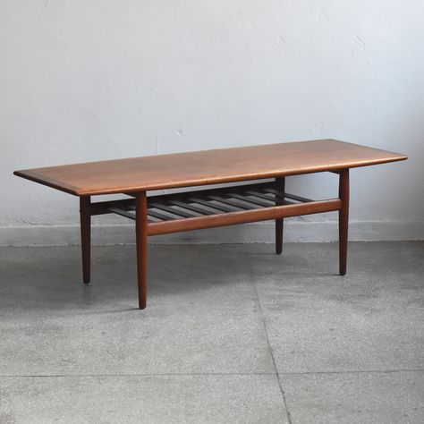 Mid Century Danish Furniture, Vintage Coffee Tables, Danish Coffee Table, Small House Plan, Teak Coffee Table, Coffee Tables For Sale, Danish Furniture, Coffee Table Vintage, Makeover Ideas