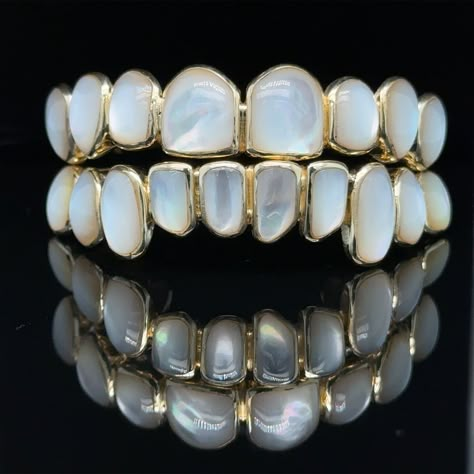 Available in Yellow Gold, White Gold or Rose Gold as solid caps. Turquoise grills are hand carved and require on average 2-3 weeks to be completed from when the impressions are received. Grillz Mold Kit will be sent to you in the mail free of charge. Pearl Grillz, Emerald Grillz, Gold Grill Women, Cute Grills For Women, Opal Grillz, Girly Grillz, Grillz For Females, White Gold Grillz, Carved Pearl