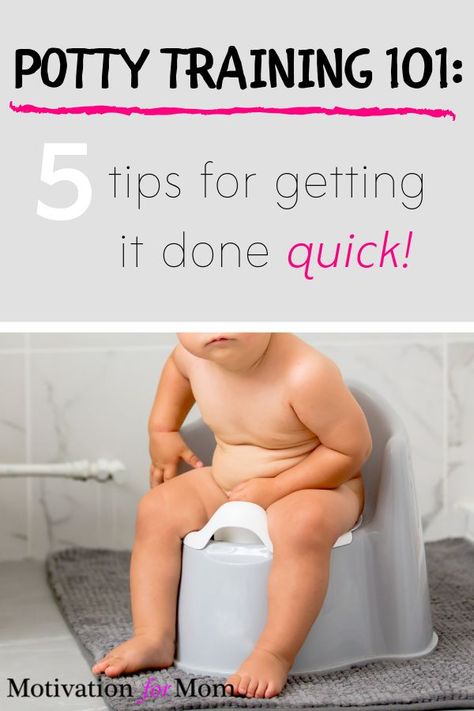 Whether you're potty training a boy or a girl, these tips for potty training will help you recognize signs that your child is ready to potty train, and the easiest way to potty train them using potty training chart, rewards, and ways to make potty training fun for your child! #potty training #pottytrainingtips #pottytrainingboy #pottytraininggirl #tipsforpottytraining Montessori, Montessori Potty Training, Potty Training Activities, Montessori Baby Activities, Potty Training Fun, Potty Training Rewards, Potty Training Girls, Toddler Potty, Potty Training Boys