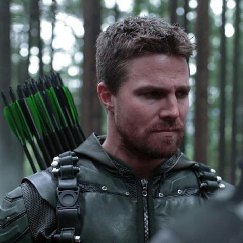 Dc Arrowverse, Arrow Oliver Queen, Gaming Supplies, Hippie Boy, Oliver Queen Arrow, Future Man, Arrow Cw, Stephen Amell Arrow, Arrow (tv Show)