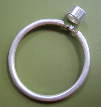 Tube Setting Ring, Tube Setting Jewelry, Tube Setting, Jewellery Techniques, Metal Jewelry Making, Metal Smithing, Metalsmithing Jewelry, Jewelry Making Tools, Jewelry Techniques