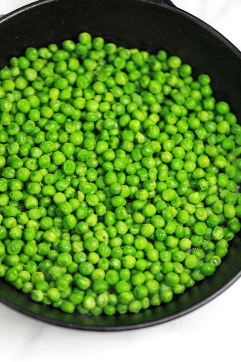 Crockpot Peas, Frozen Peas Recipe, Fresh Summer Meals, Juice Fridge, How To Freeze Carrots, Xmas Ham, Epic Sleepover, Frozen Vegetable Recipes, Soup Carrot