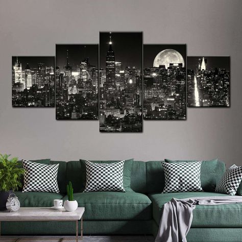 New York Nighttime Wall Art adds a contemporary touch to any room. Make your home lively and display stunning wall art of your favorite city. Bedroom Decor For Men Wall Art, Mans Bedroom Ideas, New York Bedroom Ideas, Young Mans Bedroom Ideas, New York Bedroom, New York Decor, New York Painting, Mexican Wall Art, Bar Cart Styling