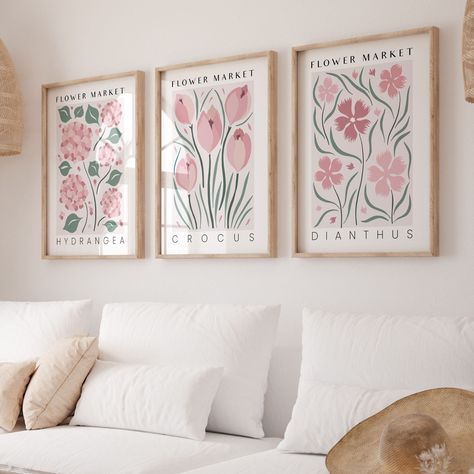 Set of 3 Flower Market Prints in Dusty Pink, 3 Piece Floral Printable Wall Art Living Room, Retro Gallery Wall Art Digital Download, Gift College Girls Apartment, College Girl Apartment, Floral Gallery Wall, Flower Market Prints, Girls Apartment, Chic Artwork, Botanical Posters, Printable Wall Art Living Room, College Girl Gifts