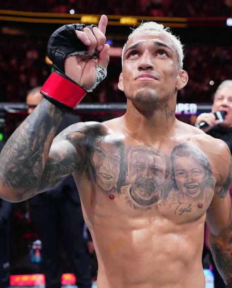 #CharlesOliveira #DoBronx #UFC #UFCfighters #MMA #Sports #PFP #Wallpaper #Explore Charles Oliveira Tattoo, Charles Oliveira Pfp, Charles Do Bronx Ufc, Charles Olivera, Charles Do Bronx, Charles Oliveira, Ufc Fighters, Martial Arts Workout, Combat Sports