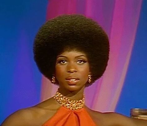 Natural Afro, I Love Being Black, Vintage Black Glamour, Black Hollywood, Black Femininity, Afro Hair, Makeup For Black Women, Moda Vintage, Black Excellence