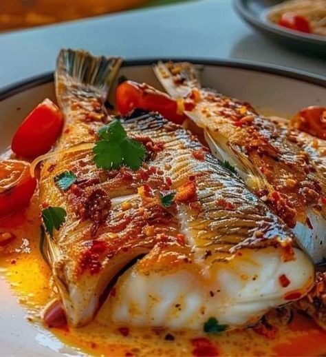 look no further than this Red Snapper with Creamy Creole Sauce. This recipe features succulent red snapper fillets topped with a rich and zesty Creole sauce that adds a delicious Essen, Whole Red Snapper Recipes, Red Snapper Recipes, Creole Sauce, Snapper Recipes, Crab Dishes, Impressive Recipes, Fish Recipes Healthy, Red Snapper