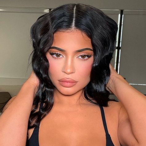 Kylie Jenner Makeup Look, Kylie Jenner Makeup Tutorial, Kily Jenner, Look Kylie Jenner, Looks Kylie Jenner, Kylie Makeup, Jenner Makeup, Kylie Jenner Look, Beauty Youtubers