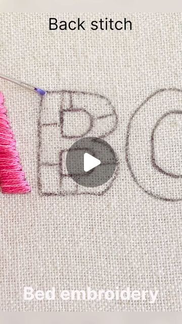 Tela, Embroider Letters Alphabet, Hand Embroidered Letters Alphabet, Hand Embroidery Names Letters, Easy Embroidery Letters, Simple Name Embroidery, Embroider Names By Hand, How To Embroider By Hand Letters, Embroidering Letters By Hand