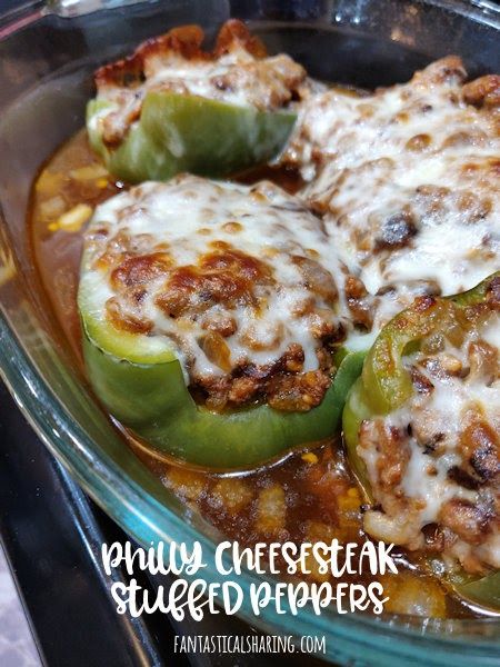 Cheesesteak Stuffed Peppers, Bell Pepper Recipes, Green Peppers, Spanish Rice, Peppers Recipes, Baking Pan, Beef Dishes, Bell Peppers, Stuffed Green Peppers