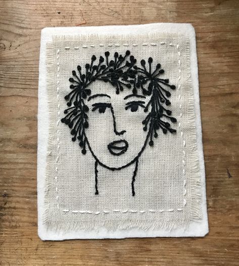 Embroidered face on linen aida cloth Claudia Moodyjones Free Motion Embroidery Applique, Textile Art Embroidery, Embroidery Cards, American School, Aida Cloth, Embroidered Face, Free Motion Embroidery, Felt Embroidery, Slow Stitching