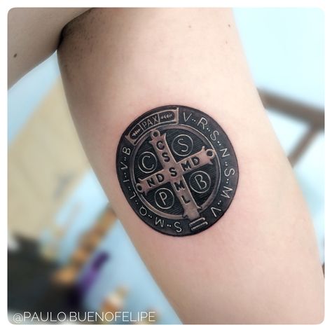 Christus Tattoo, Catholic Tattoos, Sao Bento, Yoga Tattoos, Mary Tattoo, Jesus Tattoo, Religious Tattoos, St Benedict, Head Tattoos