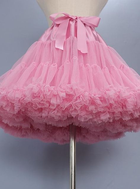 Tutus, Maid Clothing, Tulle Fashion, Cosplay Fairy, Rok Tutu, Pink Skirts, Plain Skirt, Mode Rose, Cupcake Dress