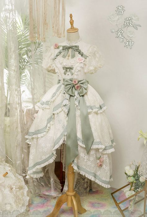 Kawaii Outfit Ideas, Gowns Dresses Elegant, Fashion Organization, Kawaii Dress, Fairytale Dress, Bramble, Fashion Design Clothes, Lolita Dress, Cute Dress