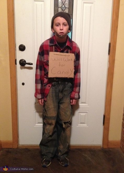 Homeless Hobo - Halloween Costume Contest via @costume_works Homeless Halloween Costume, Homeless Costume, Skier Costume, Homecoming Costumes, Homeless Signs, Hobo Costume, Hobo Outfit, Robber Halloween Costume, Badass Halloween Costumes